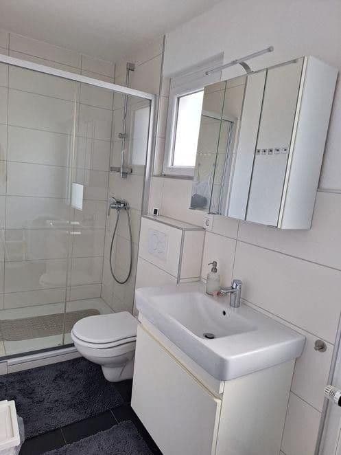 Prenájom domu 123 m², pozemok 96 m², Heusenstamm, Hesensko Prenájom domu 123 m², pozemok 96 m², Heusenstamm, Hesensko