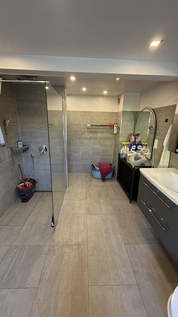 Predaj domu 228 m², pozemok 1.426 m², Argenthal, Porýnie-Falcko Predaj domu 228 m², pozemok 1.426 m², Argenthal, Porýnie-Falcko
