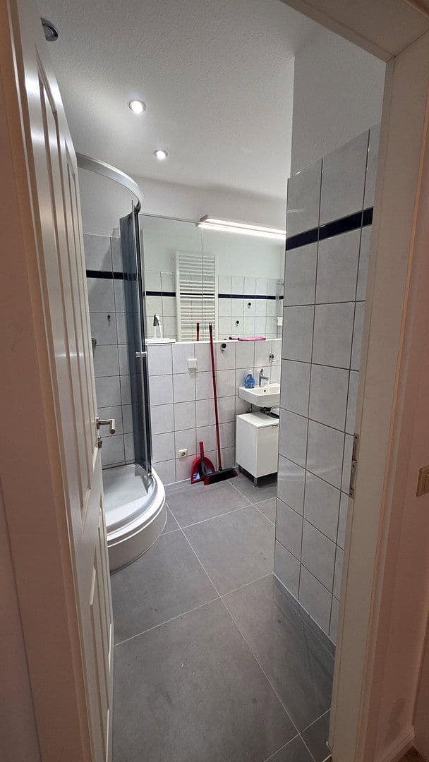 Prenájom bytu 95 m², Pablo-Picasso-Straße 25, Berlin, Berlín Prenájom bytu 95 m², Pablo-Picasso-Straße 25, Berlin, Berlín