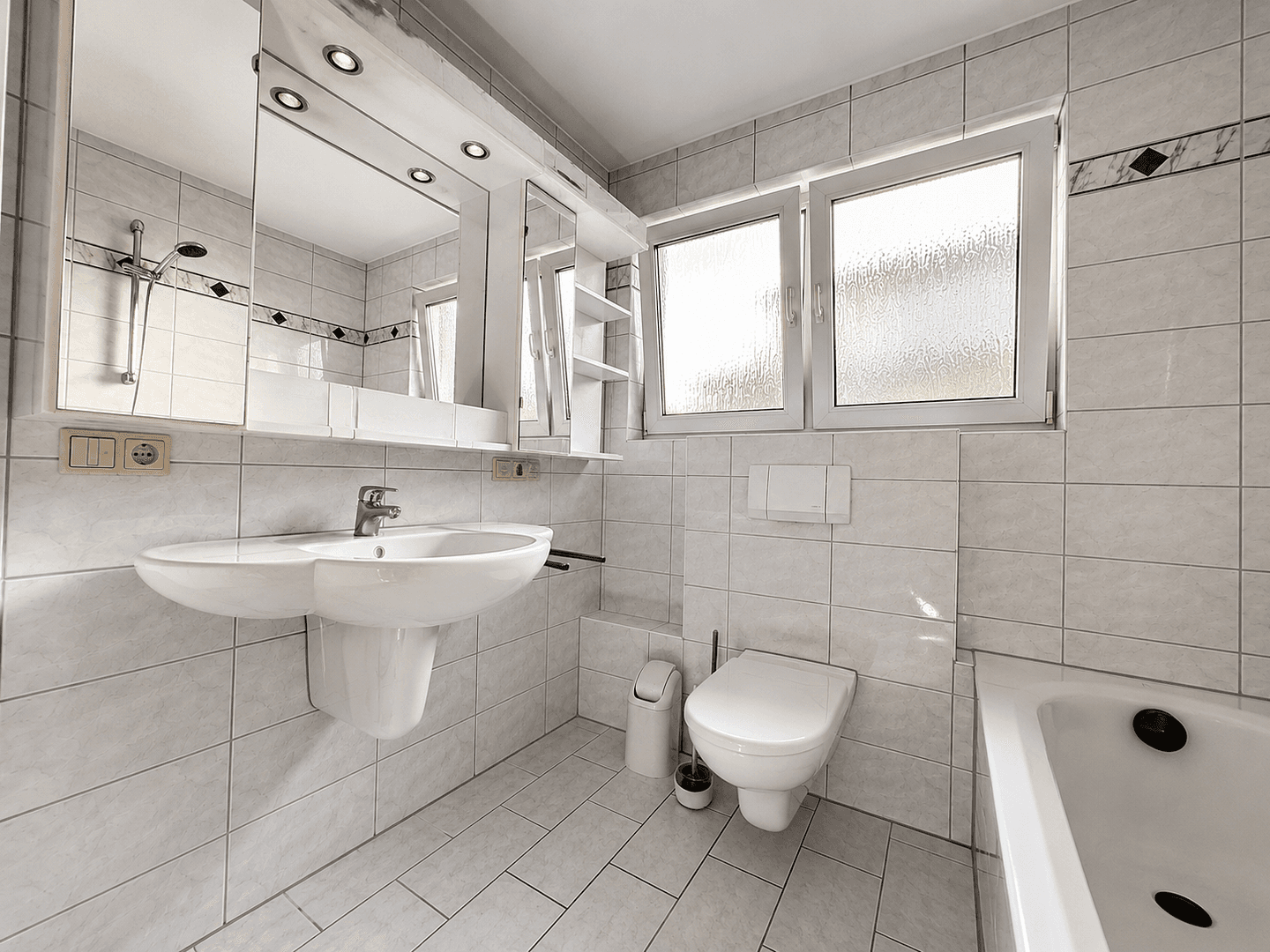 Predaj bytu 3-izbový 86 m², Bahnhofstraße 79, Schwaikheim, Bádensko-Wurttembersko Predaj bytu 3-izbový 86 m², Bahnhofstraße 79, Schwaikheim, Bádensko-Wurttembersko