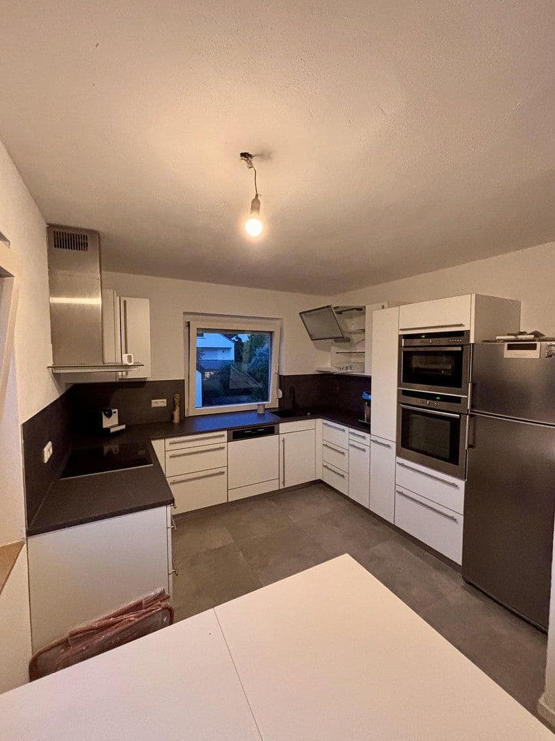 Predaj domu 192 m², pozemok 471 m², Gingen an der Fils, Bádensko-Wurttembersko Predaj domu 192 m², pozemok 471 m², Gingen an der Fils, Bádensko-Wurttembersko