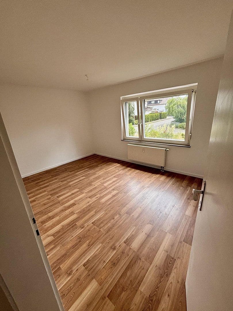 Predaj domu 192 m², pozemok 471 m², Gingen an der Fils, Bádensko-Wurttembersko Predaj domu 192 m², pozemok 471 m², Gingen an der Fils, Bádensko-Wurttembersko
