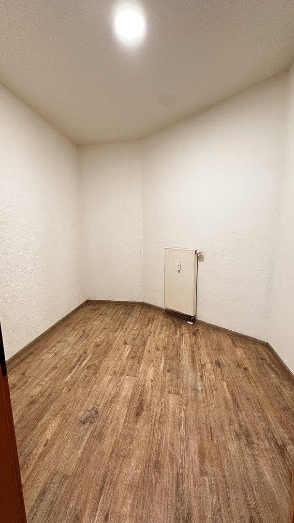 Prenájom bytu 2-izbový 53 m², Einsteinstr 15, Heidenau, Sasko Prenájom bytu 2-izbový 53 m², Einsteinstr 15, Heidenau, Sasko