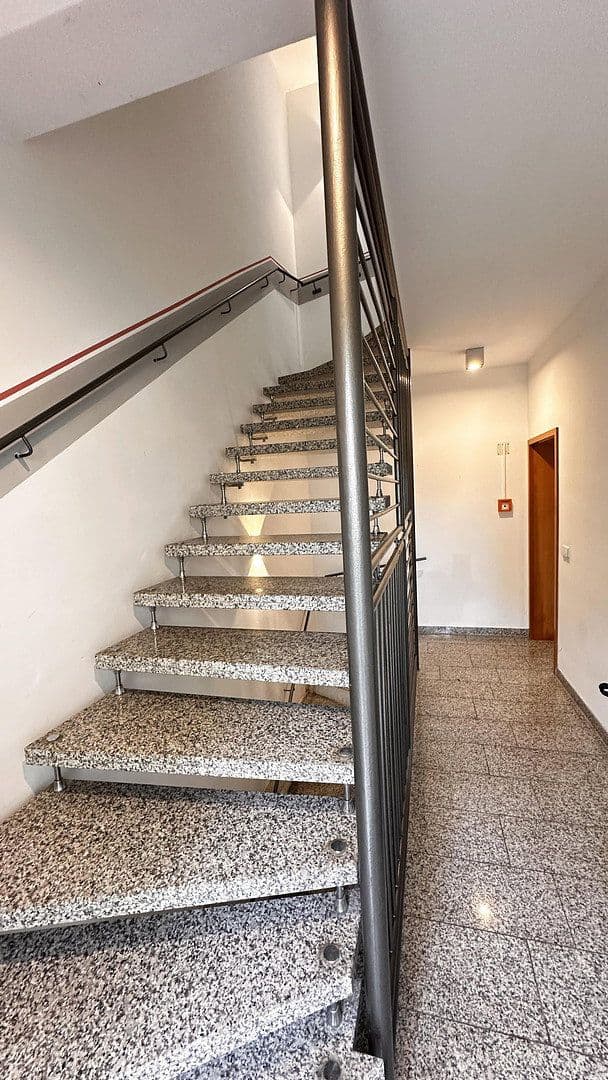 Prenájom bytu 2-izbový 53 m², Einsteinstr 15, Heidenau, Sasko Prenájom bytu 2-izbový 53 m², Einsteinstr 15, Heidenau, Sasko