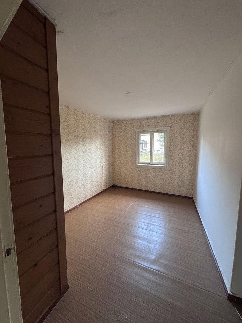 Prenájom nebytového priestoru 100 m², Reckahner Dorfstr. 12, Kloster Lehnin, Brandenbursko Prenájom nebytového priestoru 100 m², Reckahner Dorfstr. 12, Kloster Lehnin, Brandenbursko