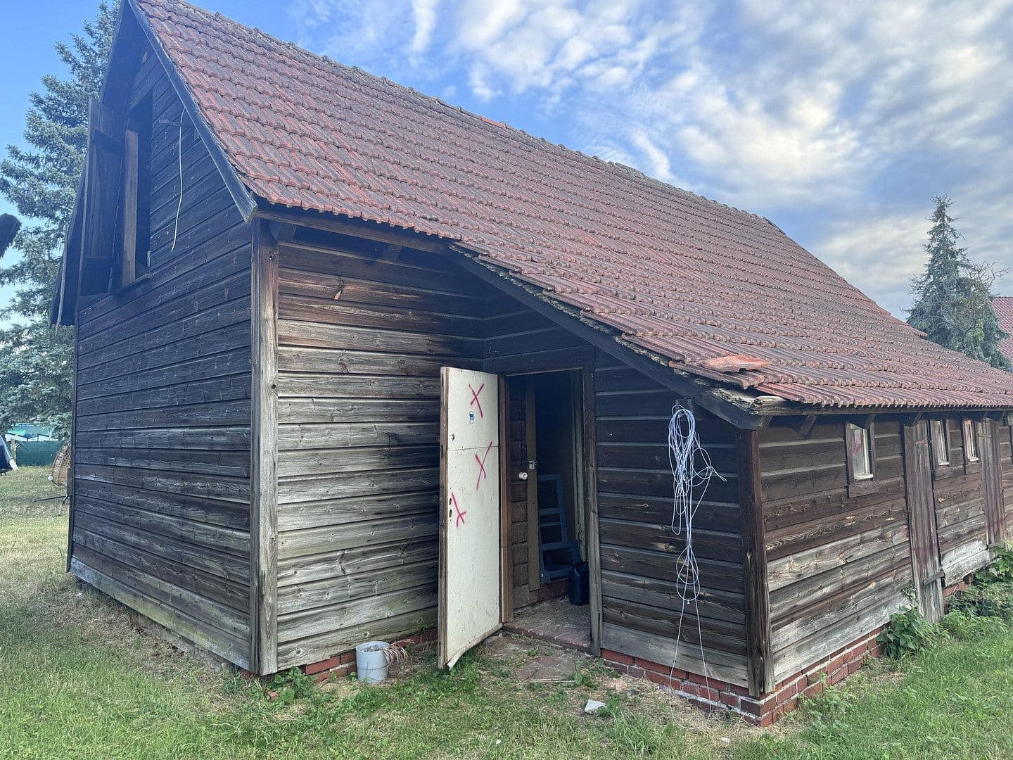 Prenájom nebytového priestoru 100 m², Reckahner Dorfstr. 12, Kloster Lehnin, Brandenbursko Prenájom nebytového priestoru 100 m², Reckahner Dorfstr. 12, Kloster Lehnin, Brandenbursko