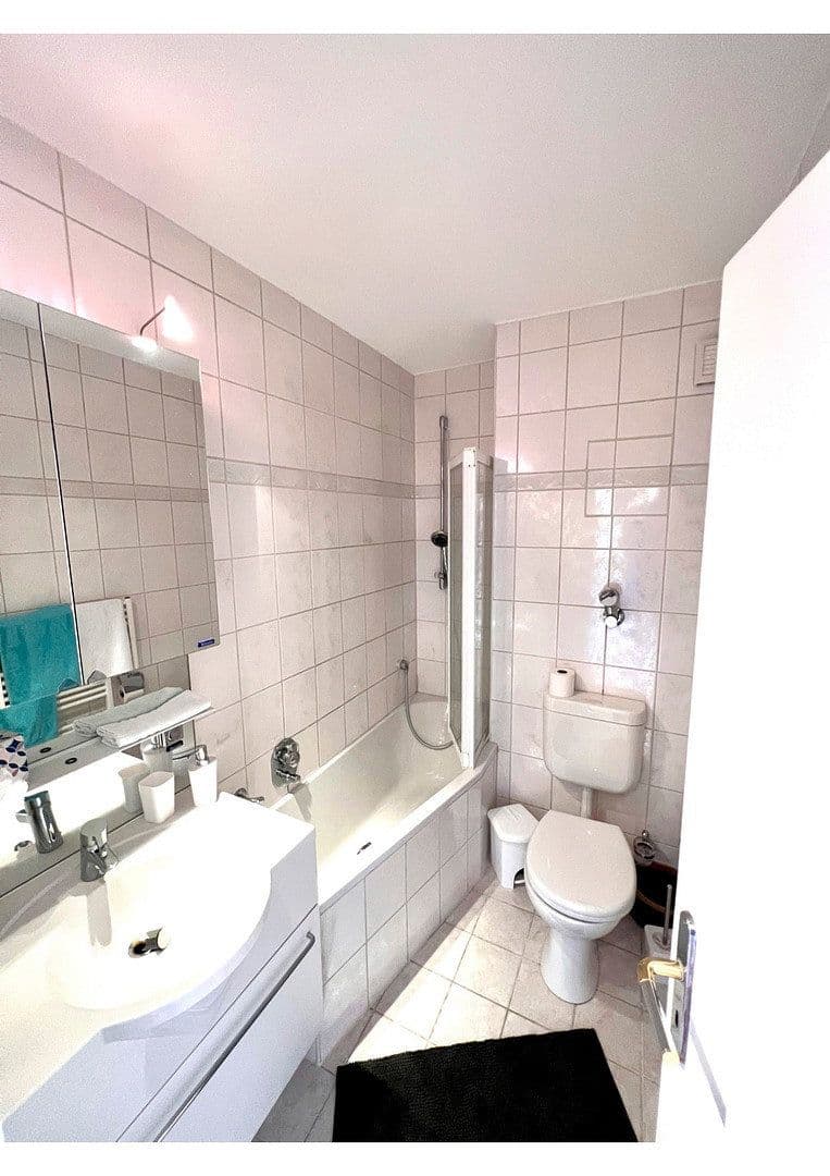 Prenájom bytu 1-izbový 33 m², Bayreuther Straße 17, Nürnberg, Bavorsko Prenájom bytu 1-izbový 33 m², Bayreuther Straße 17, Nürnberg, Bavorsko