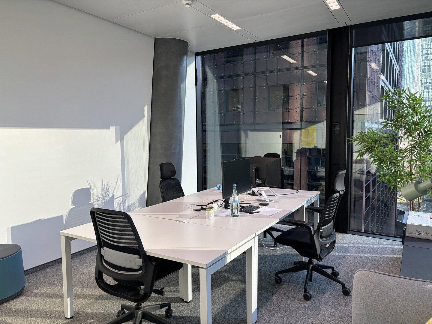 Prenájom kancelárie 40 m², Große Gallusstraße 18, Frankfurt, Hesensko Prenájom kancelárie 40 m², Große Gallusstraße 18, Frankfurt, Hesensko