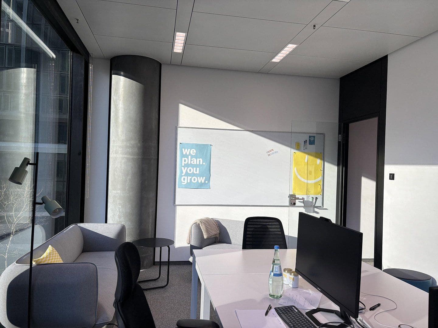 Prenájom kancelárie 40 m², Große Gallusstraße 18, Frankfurt, Hesensko Prenájom kancelárie 40 m², Große Gallusstraße 18, Frankfurt, Hesensko