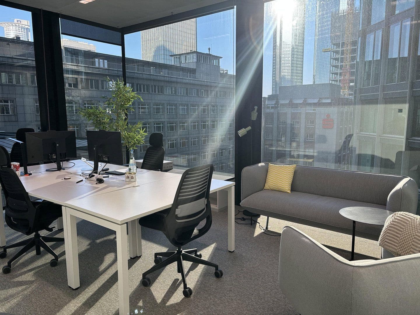 Prenájom kancelárie 40 m², Große Gallusstraße 18, Frankfurt, Hesensko Prenájom kancelárie 40 m², Große Gallusstraße 18, Frankfurt, Hesensko