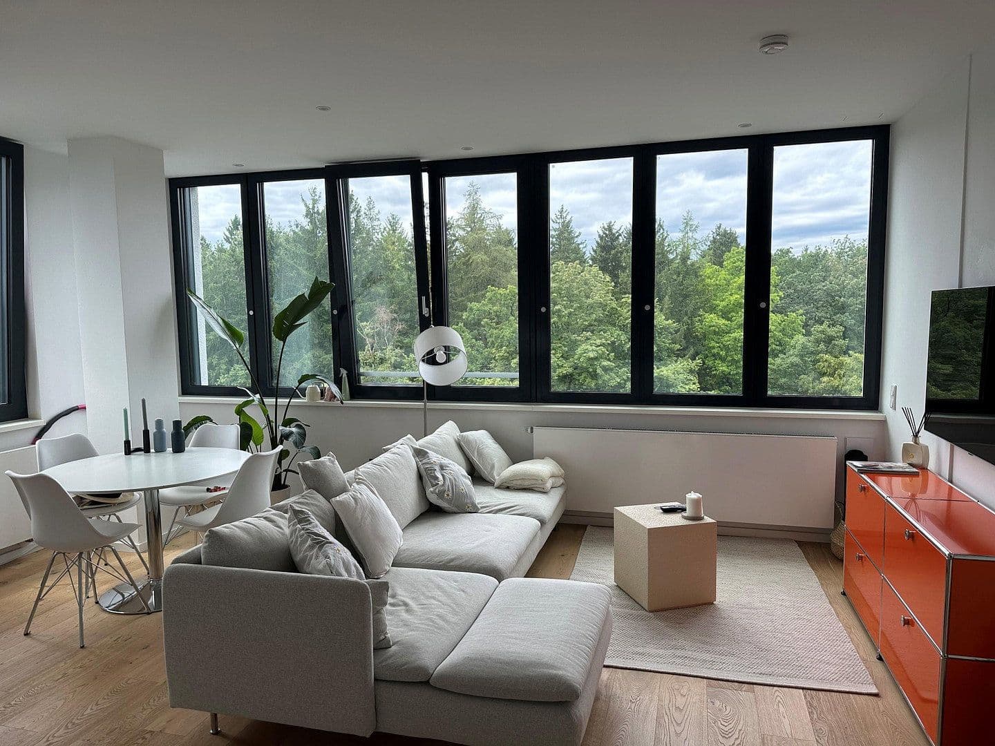 Prenájom bytu 1-izbový 56 m², Fürstenrieder Str. 285, München, Bavorsko Prenájom bytu 1-izbový 56 m², Fürstenrieder Str. 285, München, Bavorsko