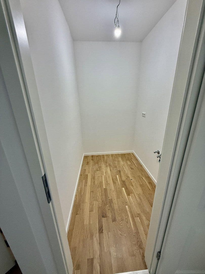 Prenájom bytu 2-izbový 55 m², Denisstrasse 0, Nürnberg, Bavorsko Prenájom bytu 2-izbový 55 m², Denisstrasse 0, Nürnberg, Bavorsko