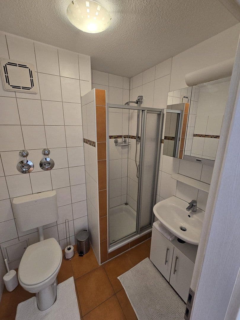 Prenájom bytu 1-izbový 28 m², Lange Straße 74, Fürth, Bavorsko Prenájom bytu 1-izbový 28 m², Lange Straße 74, Fürth, Bavorsko