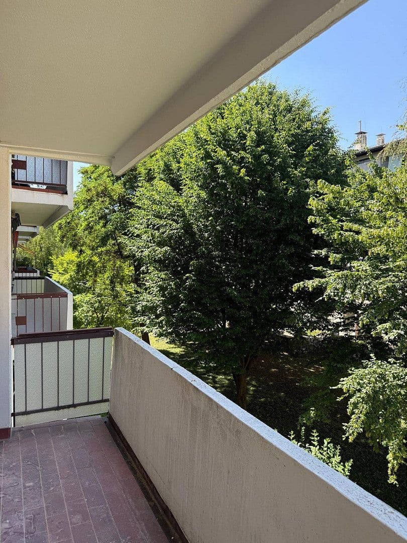 Prenájom bytu 3-izbový 76 m², Traubenstraße 10, Stuttgart West, Bádensko-Wurttembersko Prenájom bytu 3-izbový 76 m², Traubenstraße 10, Stuttgart West, Bádensko-Wurttembersko