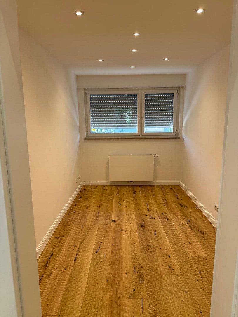 Prenájom bytu 3-izbový 76 m², Traubenstraße 10, Stuttgart West, Bádensko-Wurttembersko Prenájom bytu 3-izbový 76 m², Traubenstraße 10, Stuttgart West, Bádensko-Wurttembersko