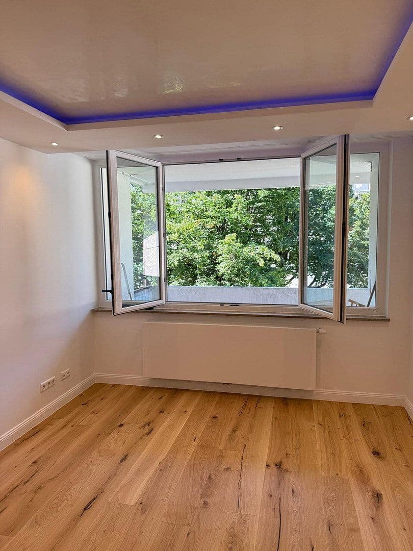 Prenájom bytu 3-izbový 76 m², Traubenstraße 10, Stuttgart West, Bádensko-Wurttembersko Prenájom bytu 3-izbový 76 m², Traubenstraße 10, Stuttgart West, Bádensko-Wurttembersko