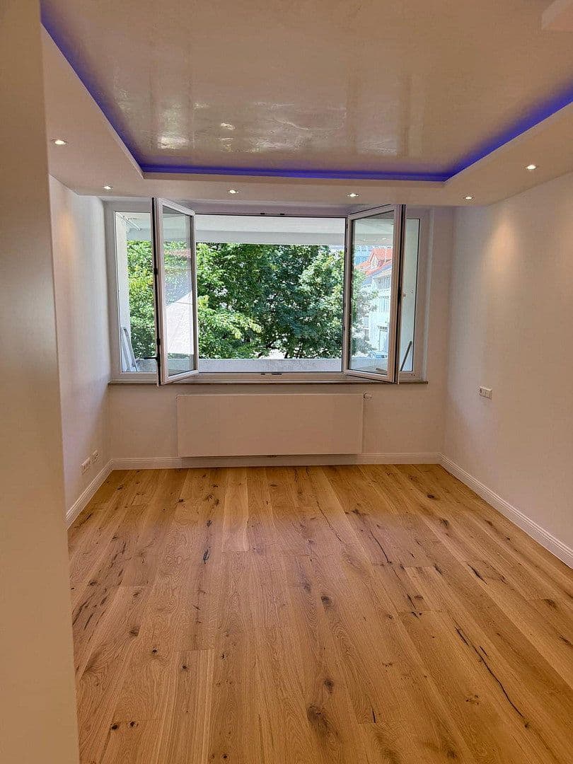 Prenájom bytu 3-izbový 76 m², Traubenstraße 10, Stuttgart West, Bádensko-Wurttembersko Prenájom bytu 3-izbový 76 m², Traubenstraße 10, Stuttgart West, Bádensko-Wurttembersko
