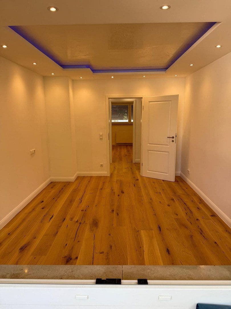 Prenájom bytu 3-izbový 76 m², Traubenstraße 10, Stuttgart West, Bádensko-Wurttembersko Prenájom bytu 3-izbový 76 m², Traubenstraße 10, Stuttgart West, Bádensko-Wurttembersko