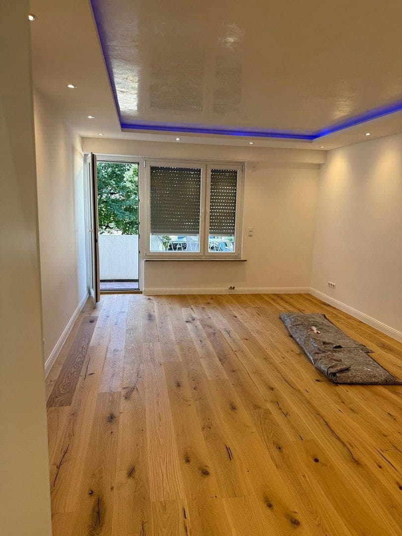 Prenájom bytu 3-izbový 76 m², Traubenstraße 10, Stuttgart West, Bádensko-Wurttembersko Prenájom bytu 3-izbový 76 m², Traubenstraße 10, Stuttgart West, Bádensko-Wurttembersko