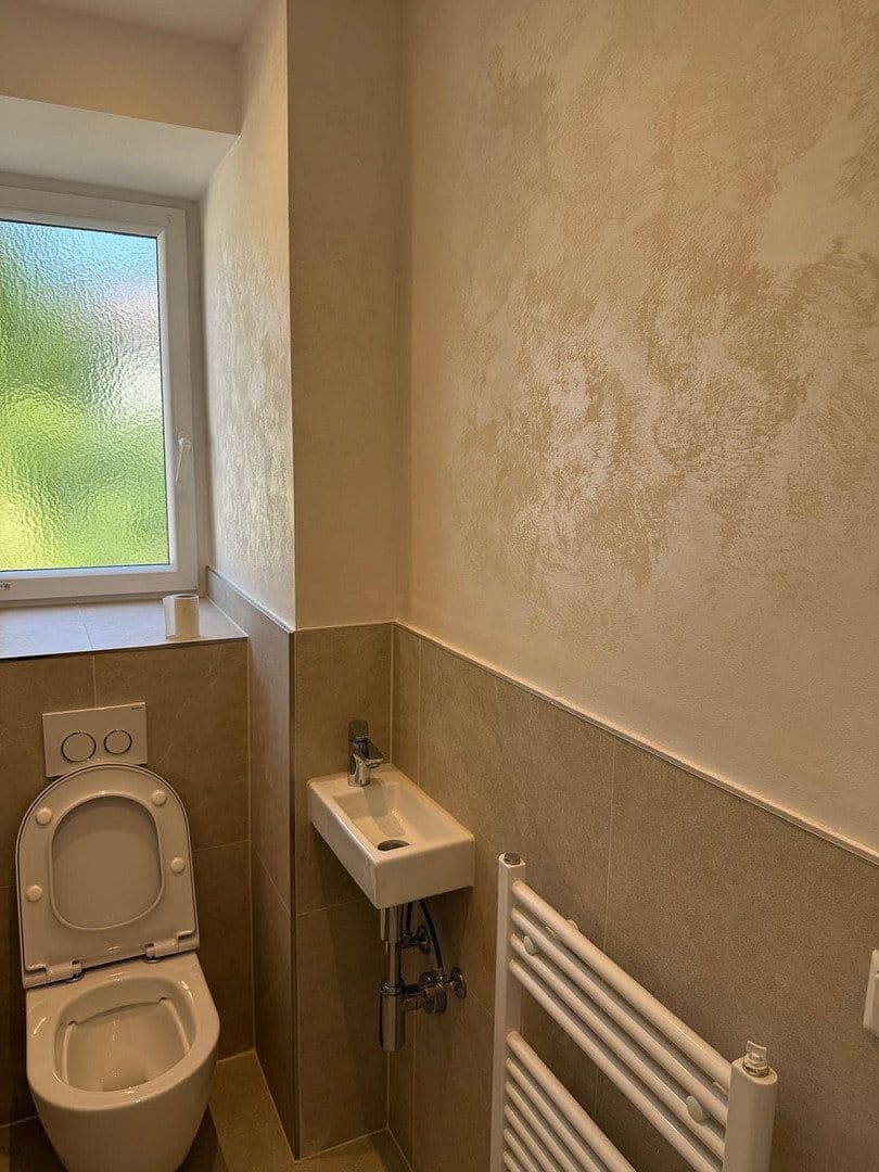 Prenájom bytu 3-izbový 76 m², Traubenstraße 10, Stuttgart West, Bádensko-Wurttembersko Prenájom bytu 3-izbový 76 m², Traubenstraße 10, Stuttgart West, Bádensko-Wurttembersko