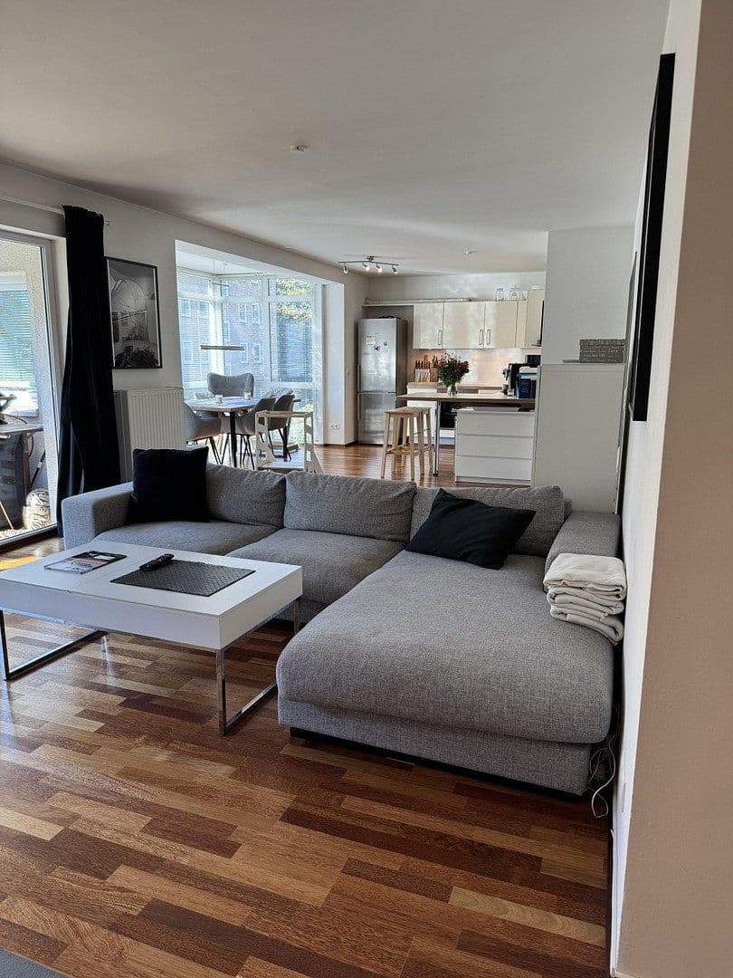 Predaj bytu 3-izbový 112 m², Winterhuder Weg 43, Hamburg, Hamburg Predaj bytu 3-izbový 112 m², Winterhuder Weg 43, Hamburg, Hamburg