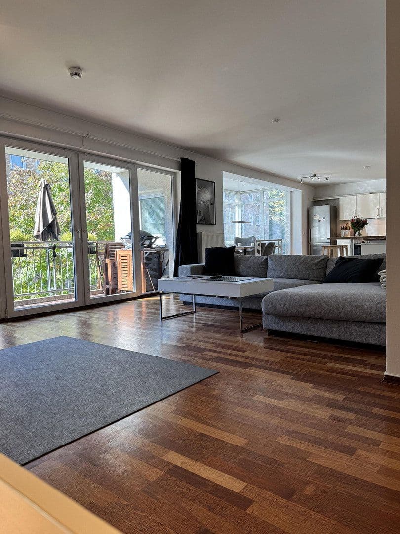 Predaj bytu 3-izbový 112 m², Winterhuder Weg 43, Hamburg, Hamburg Predaj bytu 3-izbový 112 m², Winterhuder Weg 43, Hamburg, Hamburg