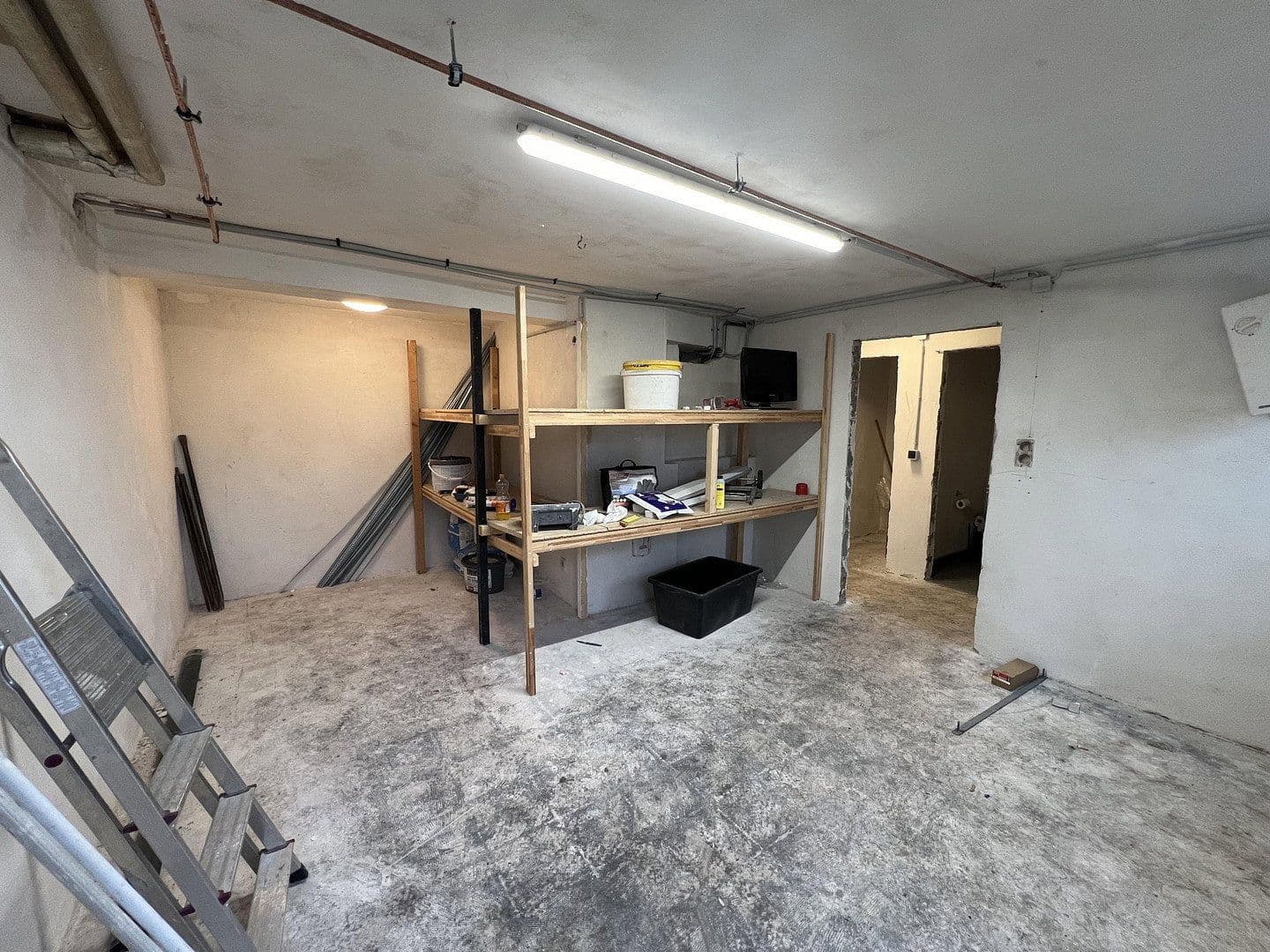 Prenájom nebytového priestoru 60 m², An der Luisenburg 11, Leverkusen, Severné Porýnie - Westfálsko Prenájom nebytového priestoru 60 m², An der Luisenburg 11, Leverkusen, Severné Porýnie - Westfálsko