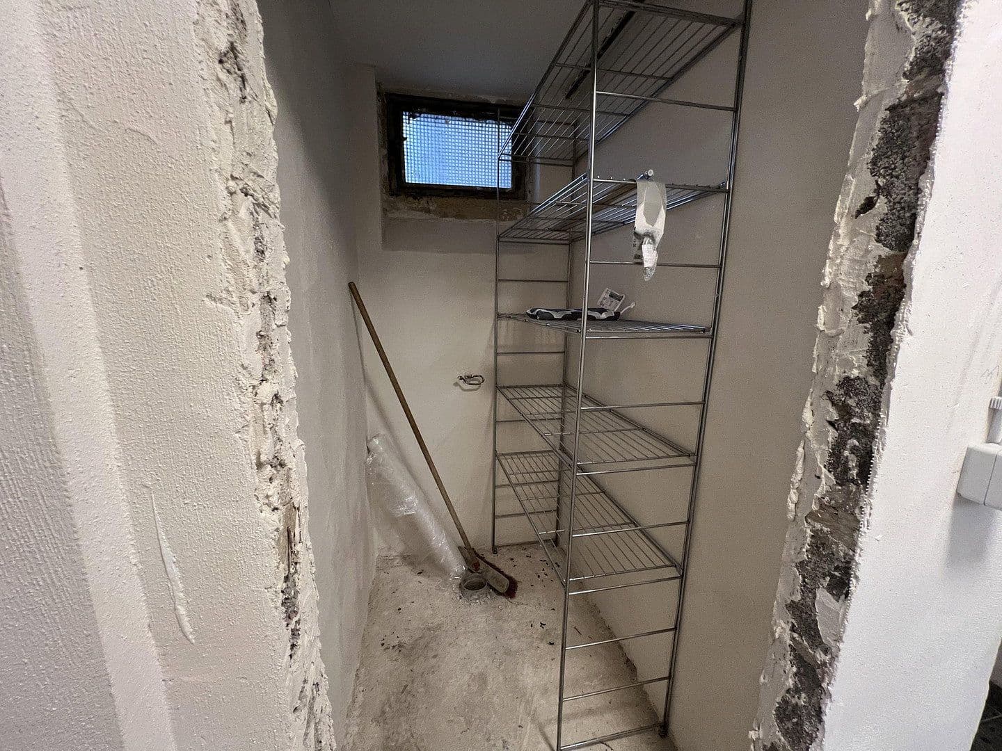 Prenájom nebytového priestoru 60 m², An der Luisenburg 11, Leverkusen, Severné Porýnie - Westfálsko Prenájom nebytového priestoru 60 m², An der Luisenburg 11, Leverkusen, Severné Porýnie - Westfálsko