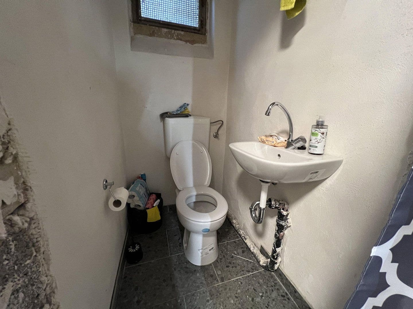 Prenájom nebytového priestoru 60 m², An der Luisenburg 11, Leverkusen, Severné Porýnie - Westfálsko Prenájom nebytového priestoru 60 m², An der Luisenburg 11, Leverkusen, Severné Porýnie - Westfálsko