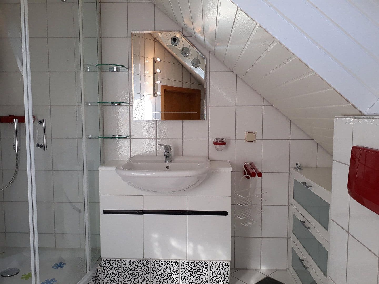 Prenájom bytu 2-izbový 70 m², Mettlach, Sársko Prenájom bytu 2-izbový 70 m², Mettlach, Sársko