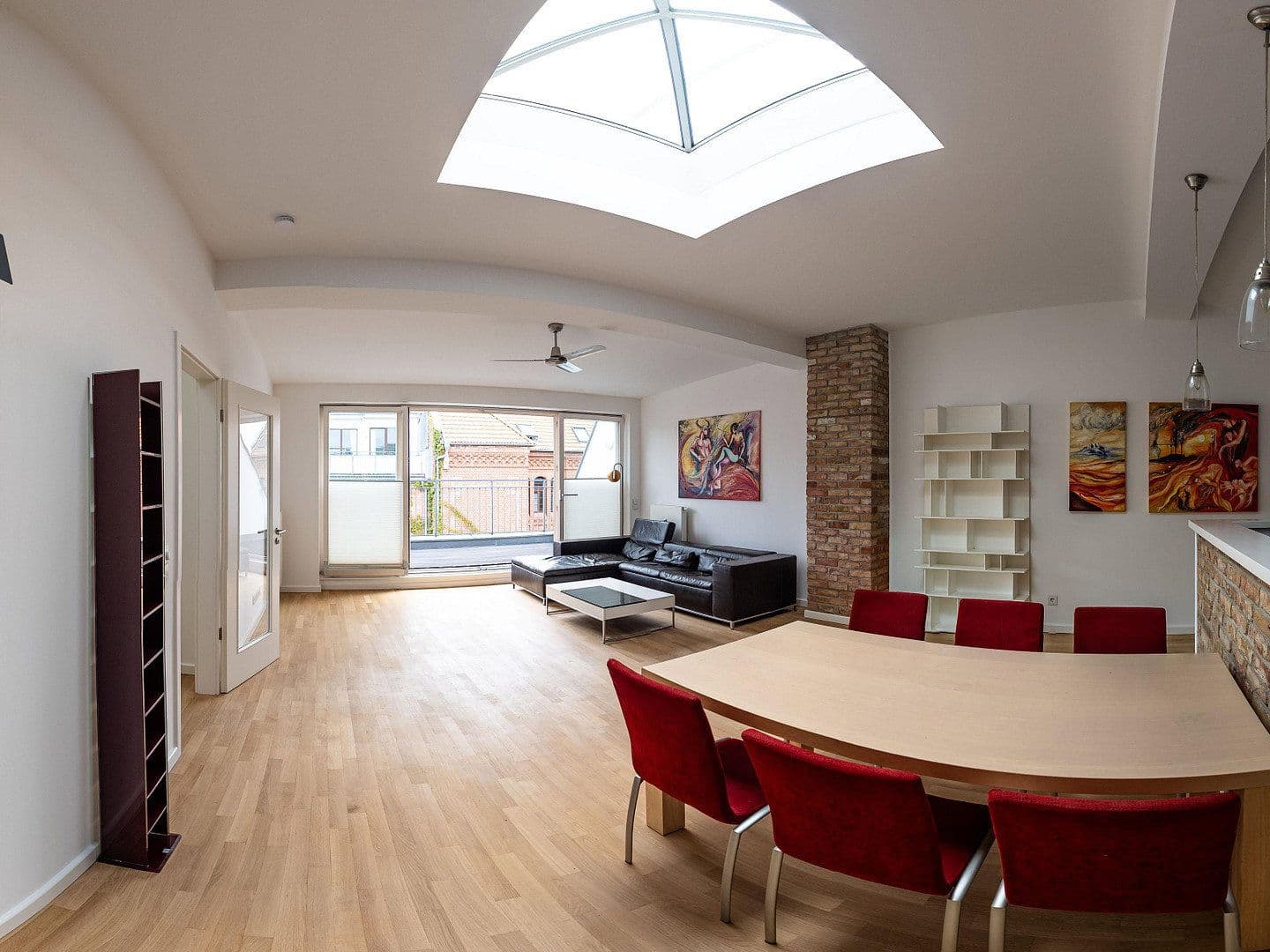 Prenájom bytu 3-izbový 107 m², Berlin, Berlín Prenájom bytu 3-izbový 107 m², Berlin, Berlín