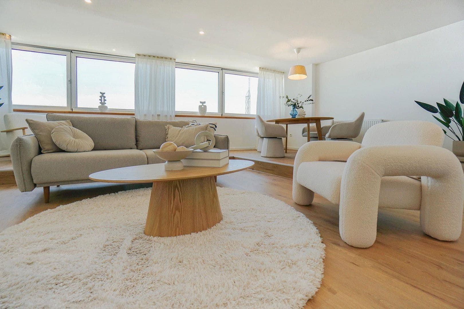 Predaj bytu 4-izbový 106 m², Bremerhaven, Brémy Predaj bytu 4-izbový 106 m², Bremerhaven, Brémy
