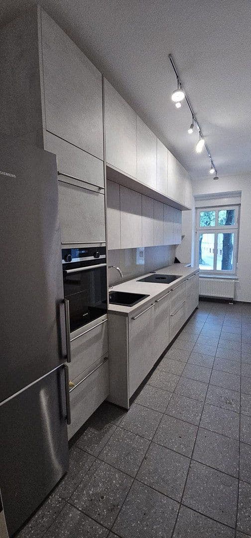 Predaj bytu 2-izbový 61 m², Berlin, Berlín Predaj bytu 2-izbový 61 m², Berlin, Berlín
