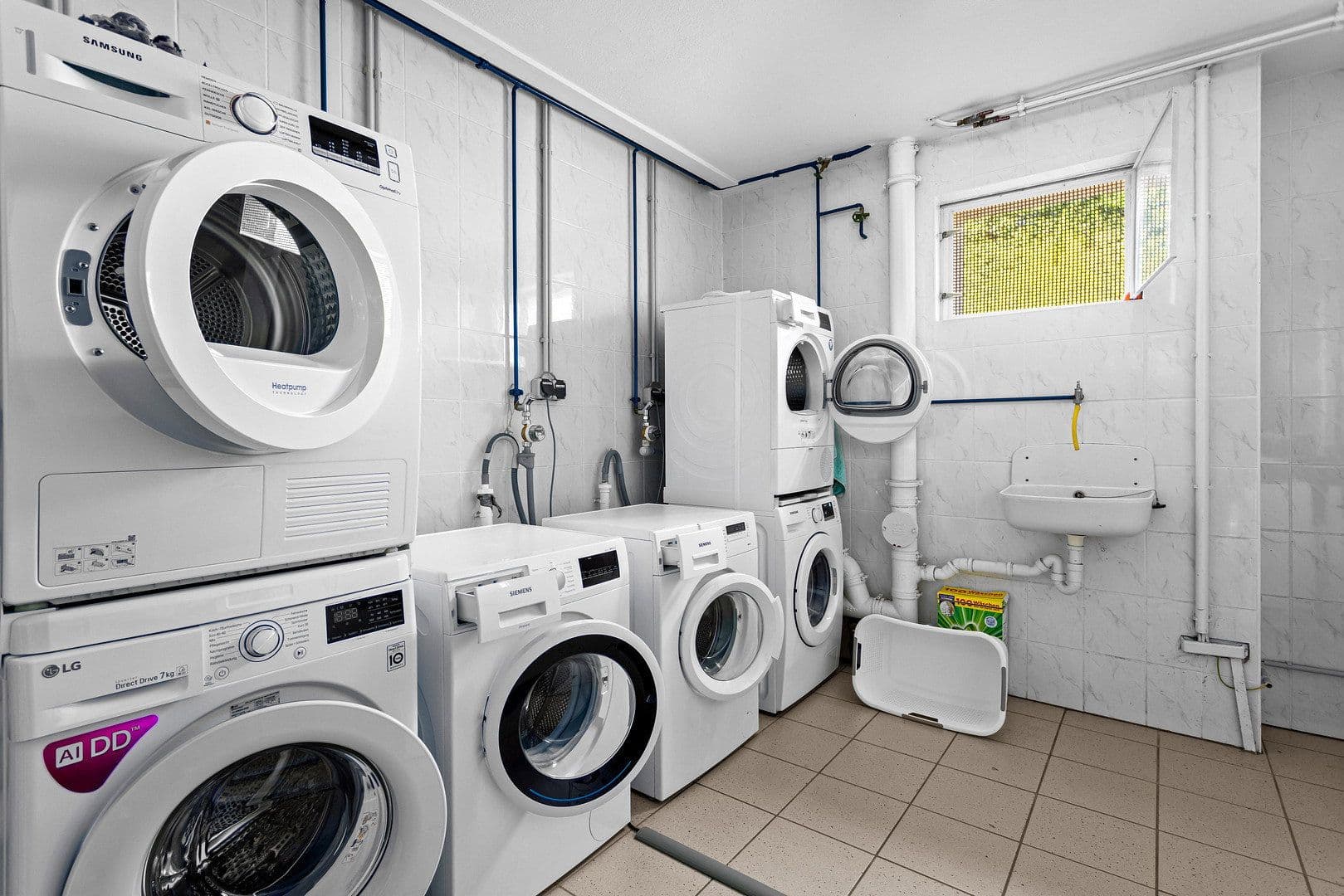 Predaj domu 750 m², pozemok 982 m², Bad Orb, Hesensko Predaj domu 750 m², pozemok 982 m², Bad Orb, Hesensko