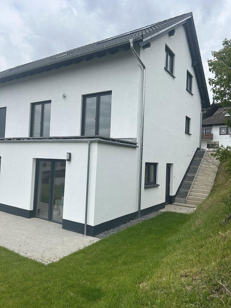 Predaj bytu 3-izbový 55 m², Petersberg, Hesensko Predaj bytu 3-izbový 55 m², Petersberg, Hesensko