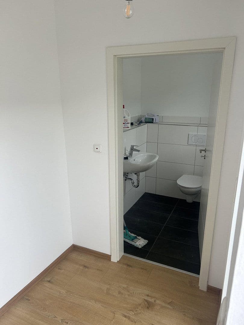 Predaj bytu 3-izbový 55 m², Petersberg, Hesensko Predaj bytu 3-izbový 55 m², Petersberg, Hesensko