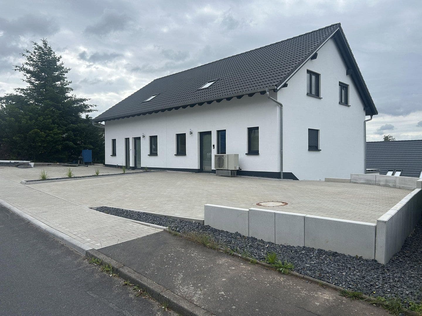 Predaj bytu 3-izbový 55 m², Petersberg, Hesensko Predaj bytu 3-izbový 55 m², Petersberg, Hesensko