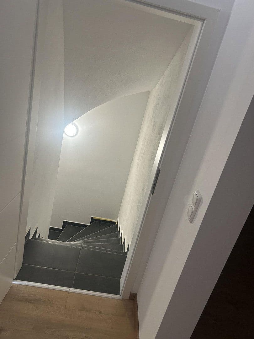 Predaj bytu 3-izbový 55 m², Petersberg, Hesensko Predaj bytu 3-izbový 55 m², Petersberg, Hesensko