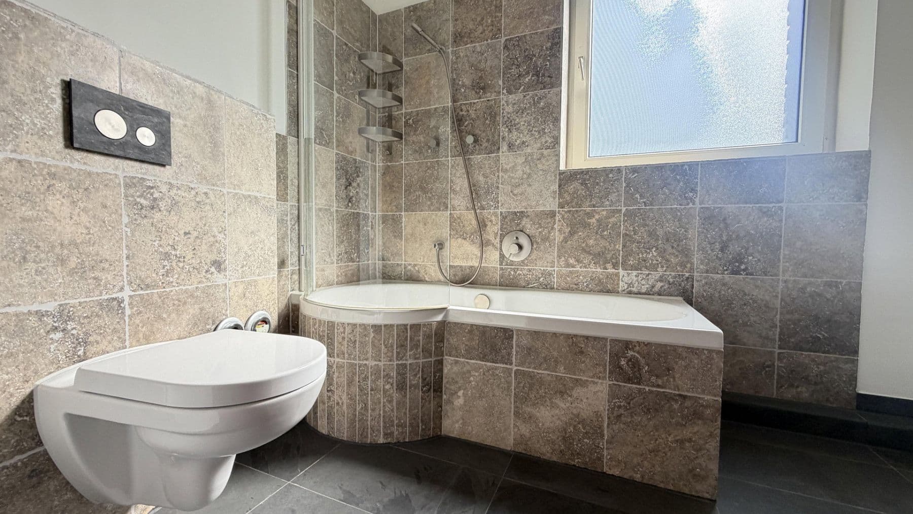 Predaj bytu 3-izbový 86 m², Mühlenkamp 12, Lüneburg, Dolné Sasko Predaj bytu 3-izbový 86 m², Mühlenkamp 12, Lüneburg, Dolné Sasko