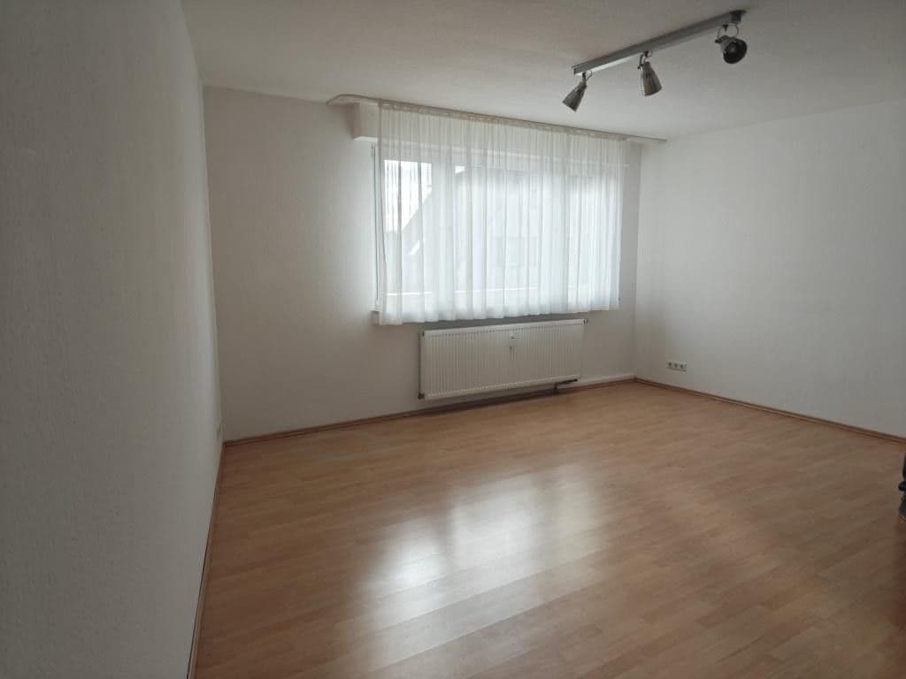 Prenájom bytu 1-izbový 30 m², Volhardstraße 10, Leverkusen, Severné Porýnie - Westfálsko Prenájom bytu 1-izbový 30 m², Volhardstraße 10, Leverkusen, Severné Porýnie - Westfálsko