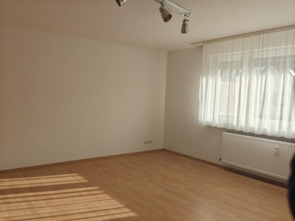 Prenájom bytu 1-izbový 30 m², Volhardstraße 10, Leverkusen, Severné Porýnie - Westfálsko Prenájom bytu 1-izbový 30 m², Volhardstraße 10, Leverkusen, Severné Porýnie - Westfálsko