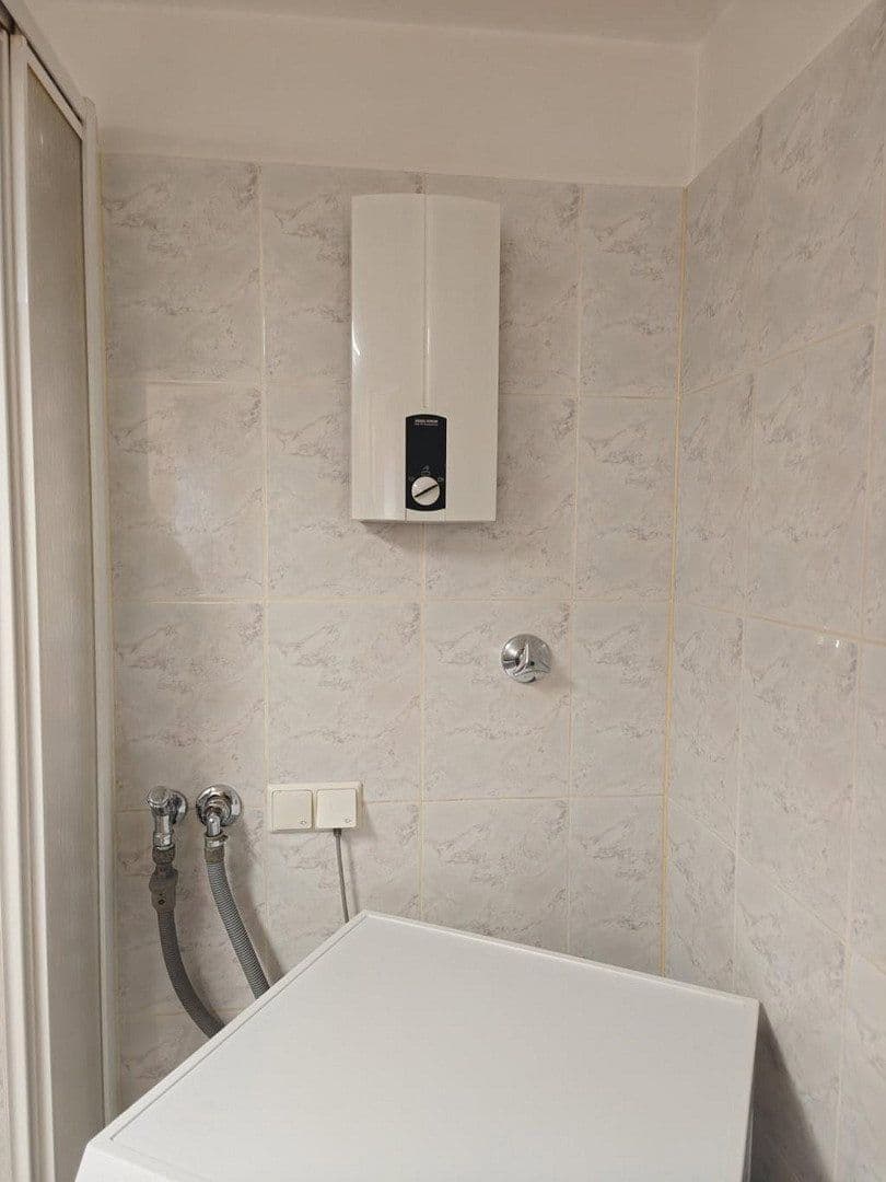 Prenájom bytu 1-izbový 30 m², Volhardstraße 10, Leverkusen, Severné Porýnie - Westfálsko Prenájom bytu 1-izbový 30 m², Volhardstraße 10, Leverkusen, Severné Porýnie - Westfálsko