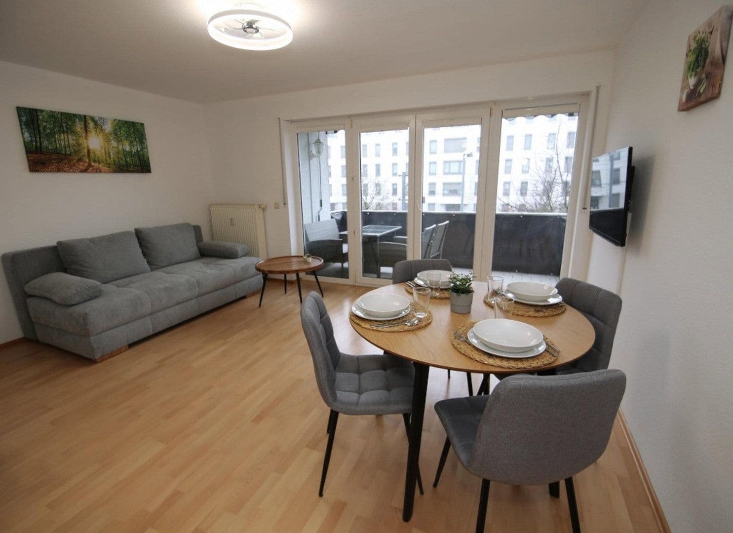Prenájom bytu 1-izbový 53 m², Wilhelm-Leuschner-Straße 47, Karlsruhe, Bádensko-Wurttembersko Prenájom bytu 1-izbový 53 m², Wilhelm-Leuschner-Straße 47, Karlsruhe, Bádensko-Wurttembersko