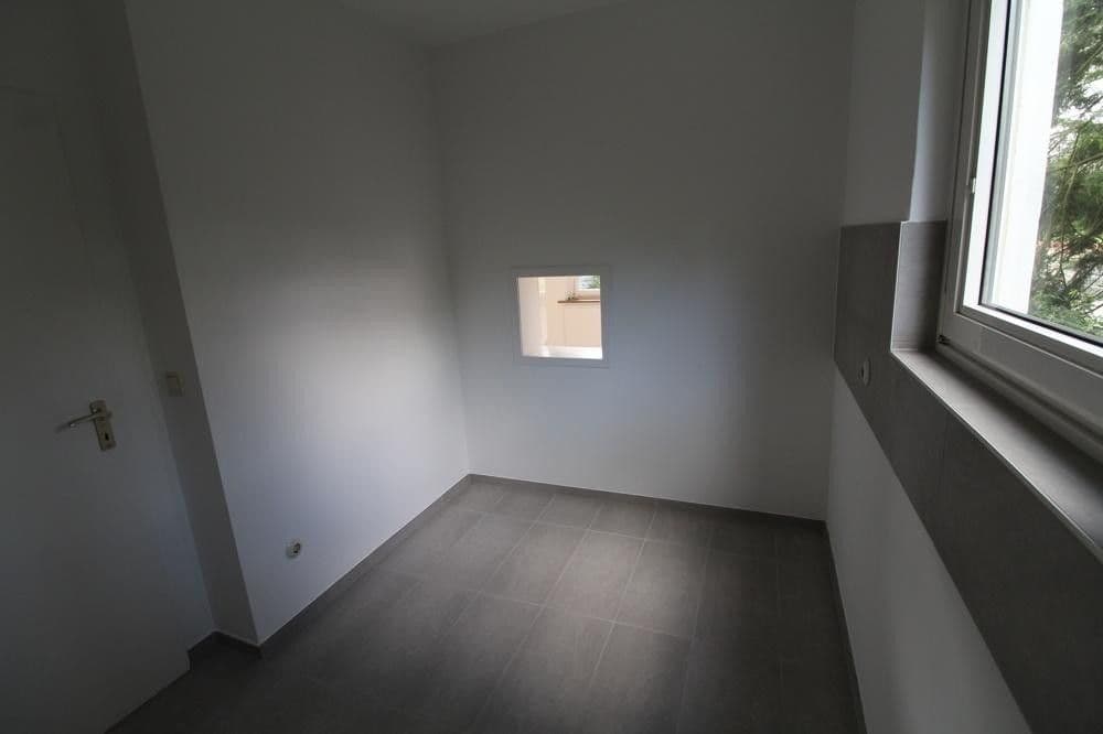 Prenájom bytu 3-izbový 104 m², Frankensteinerstr. 146, Darmstadt - Eberstadt, Hesensko Prenájom bytu 3-izbový 104 m², Frankensteinerstr. 146, Darmstadt - Eberstadt, Hesensko