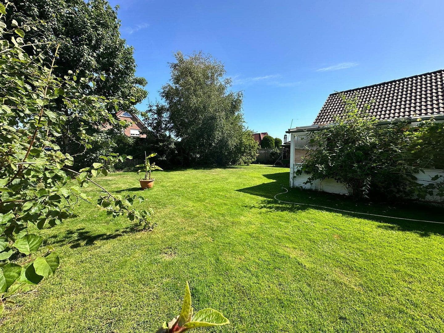 Predaj domu 160 m², pozemok 797 m², Westerholt, Dolné Sasko Predaj domu 160 m², pozemok 797 m², Westerholt, Dolné Sasko