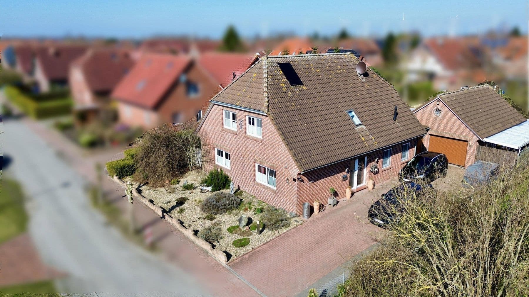 Predaj domu 160 m², pozemok 797 m², Westerholt, Dolné Sasko Predaj domu 160 m², pozemok 797 m², Westerholt, Dolné Sasko