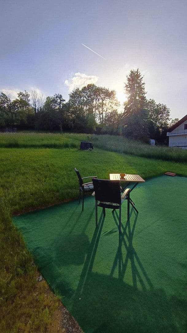 Predaj domu 112 m², pozemok 439 m², Haiterbach, Bádensko-Wurttembersko Predaj domu 112 m², pozemok 439 m², Haiterbach, Bádensko-Wurttembersko