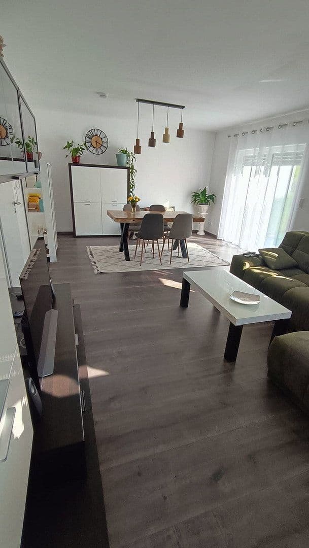 Predaj domu 112 m², pozemok 439 m², Haiterbach, Bádensko-Wurttembersko Predaj domu 112 m², pozemok 439 m², Haiterbach, Bádensko-Wurttembersko