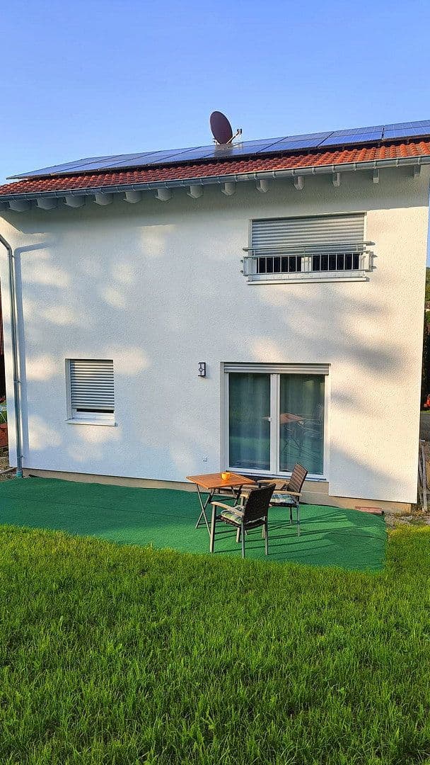 Predaj domu 112 m², pozemok 439 m², Haiterbach, Bádensko-Wurttembersko Predaj domu 112 m², pozemok 439 m², Haiterbach, Bádensko-Wurttembersko