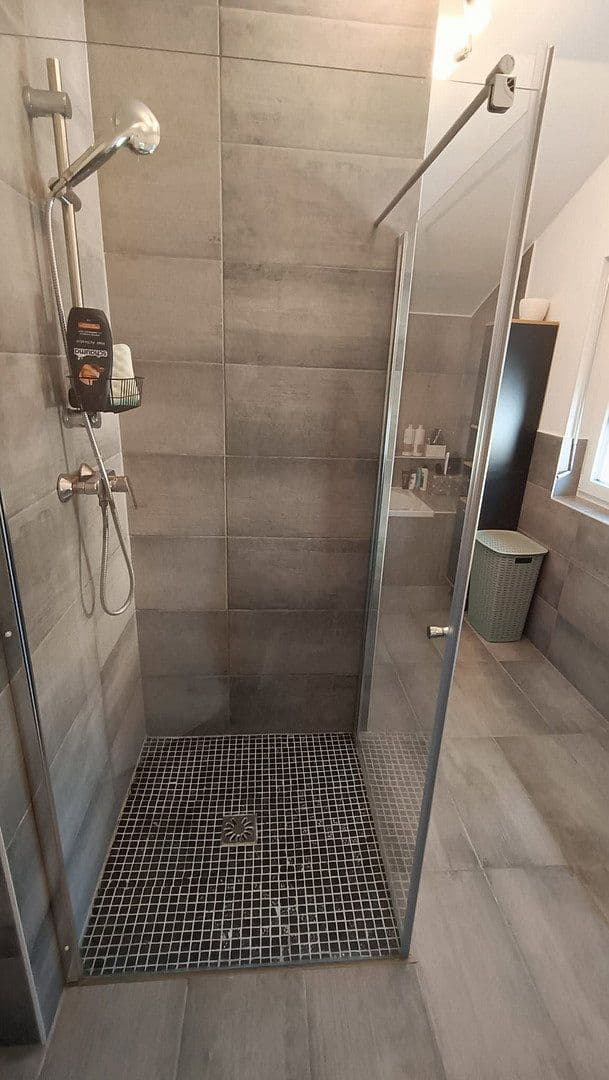 Predaj domu 112 m², pozemok 439 m², Haiterbach, Bádensko-Wurttembersko Predaj domu 112 m², pozemok 439 m², Haiterbach, Bádensko-Wurttembersko